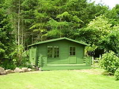 GREEN LOG CABIN 1m27